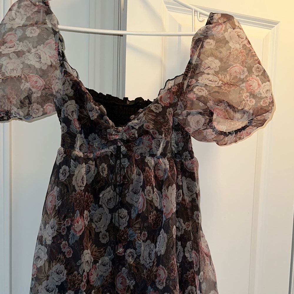 Floral Sheer Puff Sleeve Dress - Picture 3 of 11